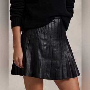 NEW RALPH LAUREN PLEATED LAMBSKIN LEATHER SKIRT!  SIZE 4, NEW WITH TAGS!